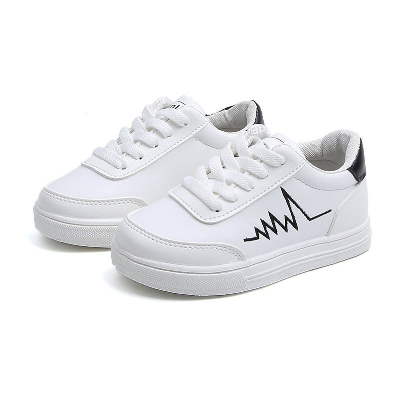 Sports shoes white shoes